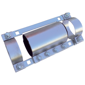 Side-Band Couplers are fully divisible compression couplers that can be used as a transition between dissimilar conduits such as HDPE to PVC, threaded & non-threaded metal conduit, or fiberglass (FRP) conduit. The dual-locking sidebands provide a high pull-out strength and maximum holding power to connect or repair conduit. Zinc-plated carbon steel bolts are included for tightening the Side-Band Coupler.
